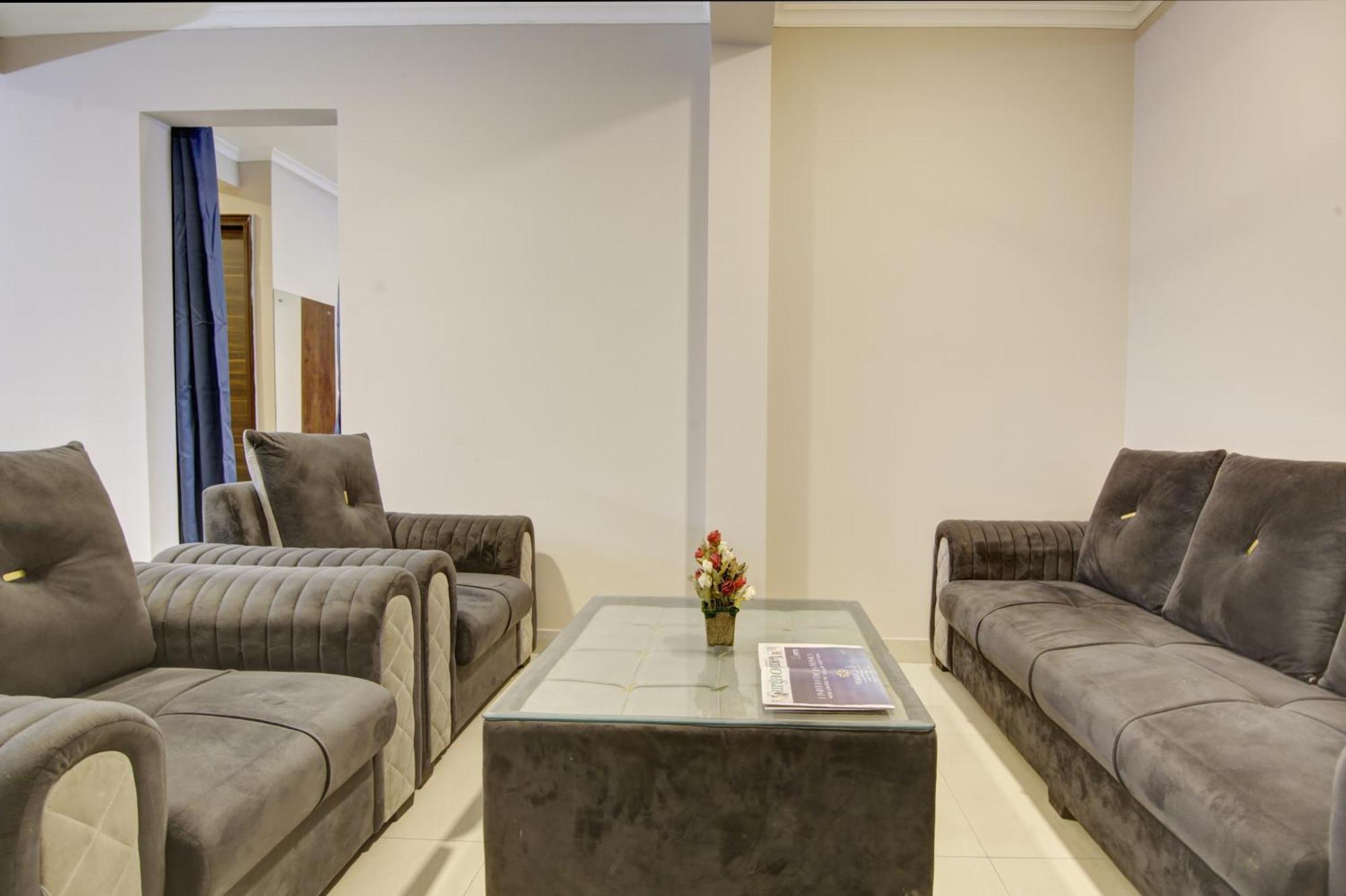 Limewood Stay - Executive Huda City Center Gurgaon Ngoại thất bức ảnh
