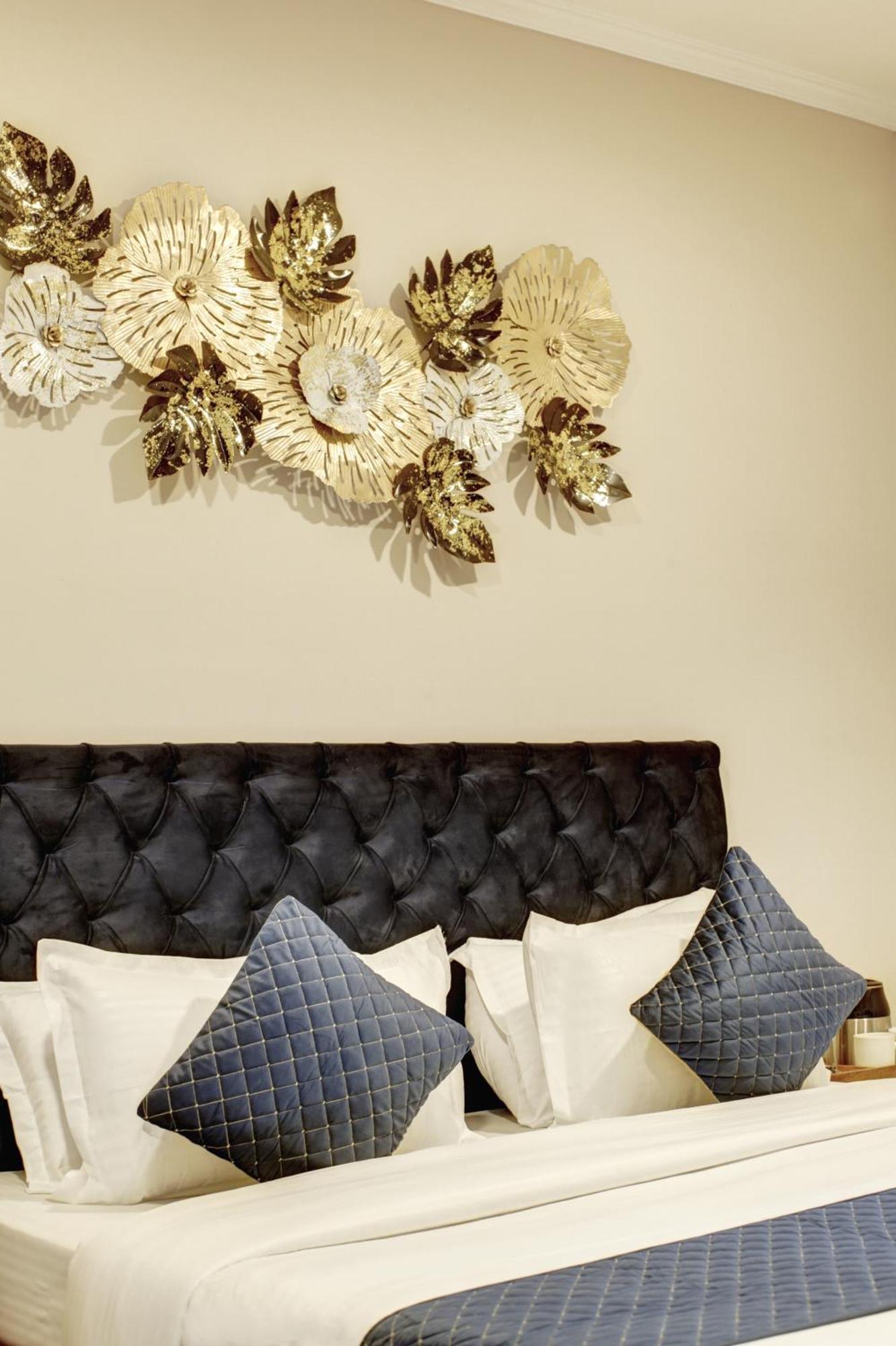 Limewood Stay - Executive Huda City Center Gurgaon Ngoại thất bức ảnh