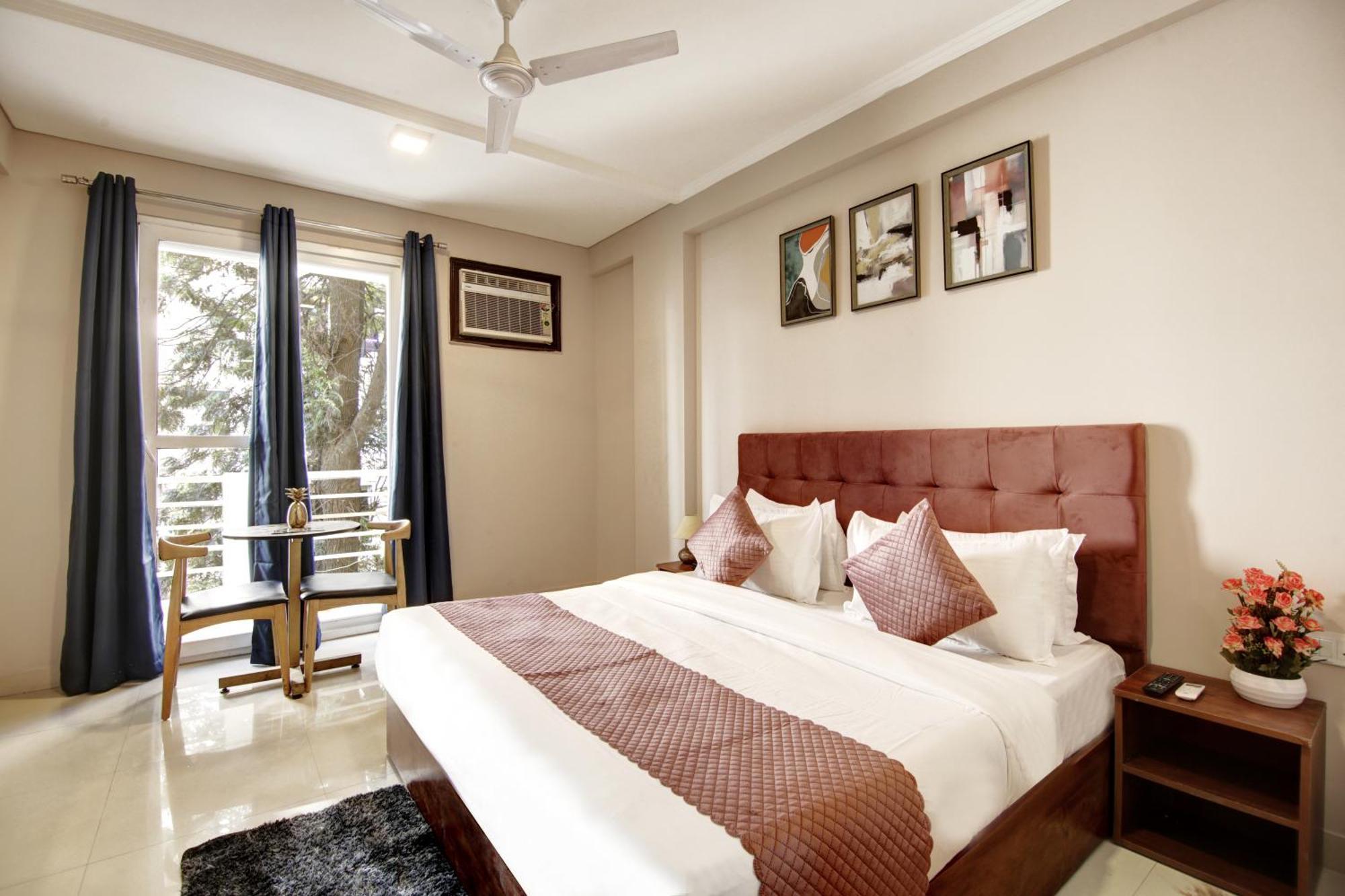 Limewood Stay - Executive Huda City Center Gurgaon Ngoại thất bức ảnh